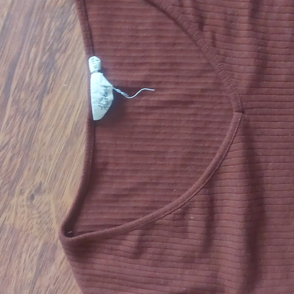 Ribbed top - Picture 2 of 6